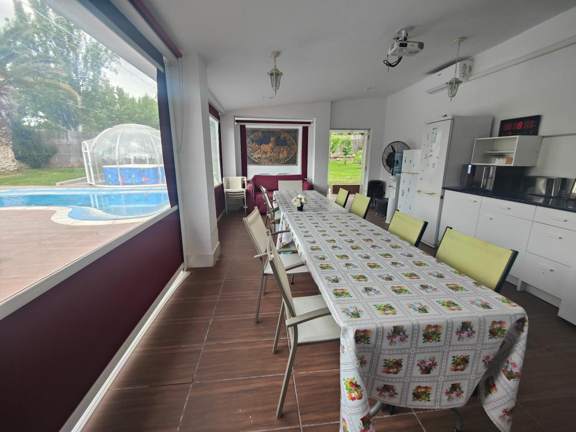 Chalet Con Piscina Y Jacuzzi En Madrid Alquila Habitaciones Algete Kültér fotó