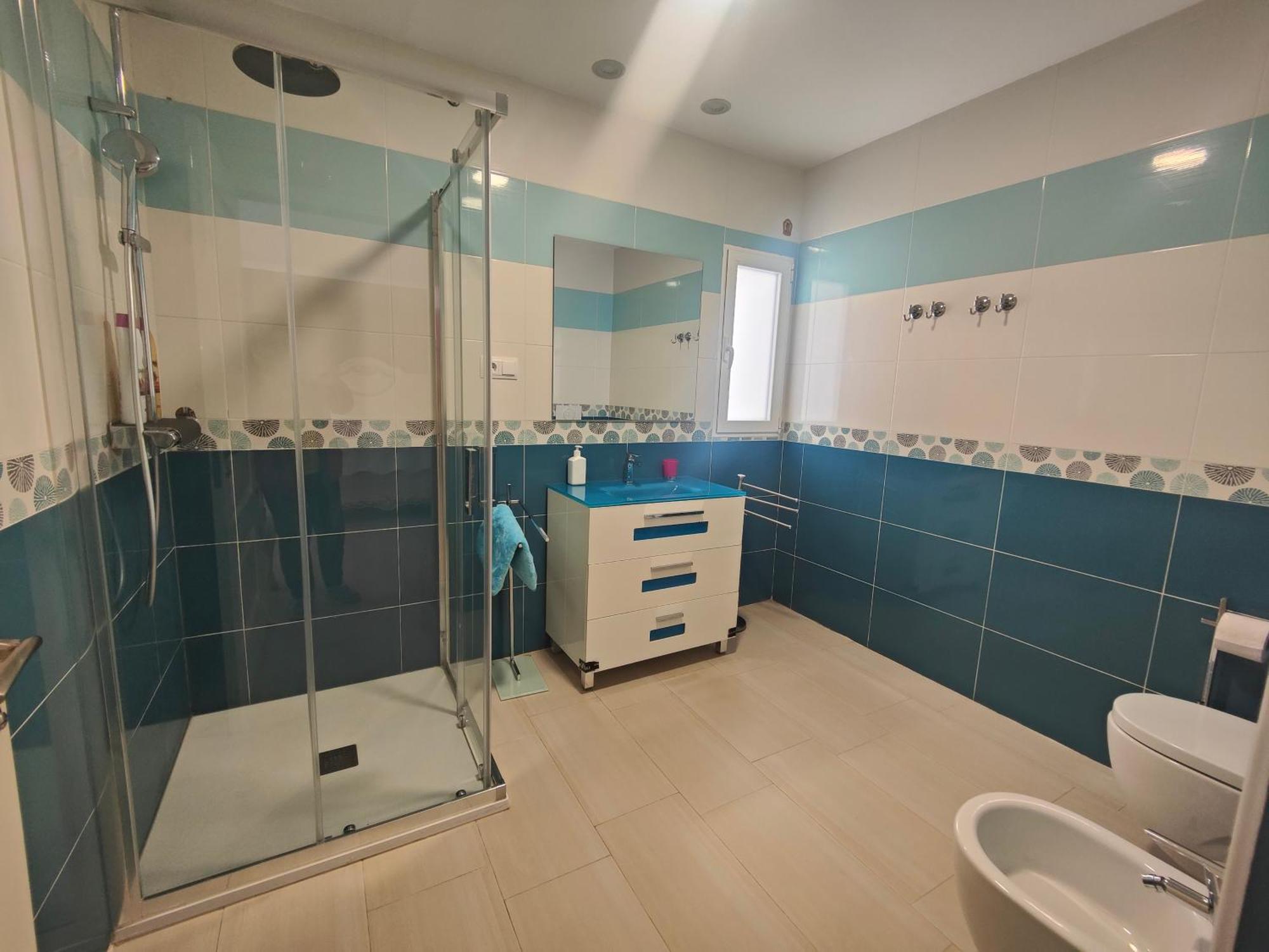Chalet Con Piscina Y Jacuzzi En Madrid Alquila Habitaciones Algete Kültér fotó