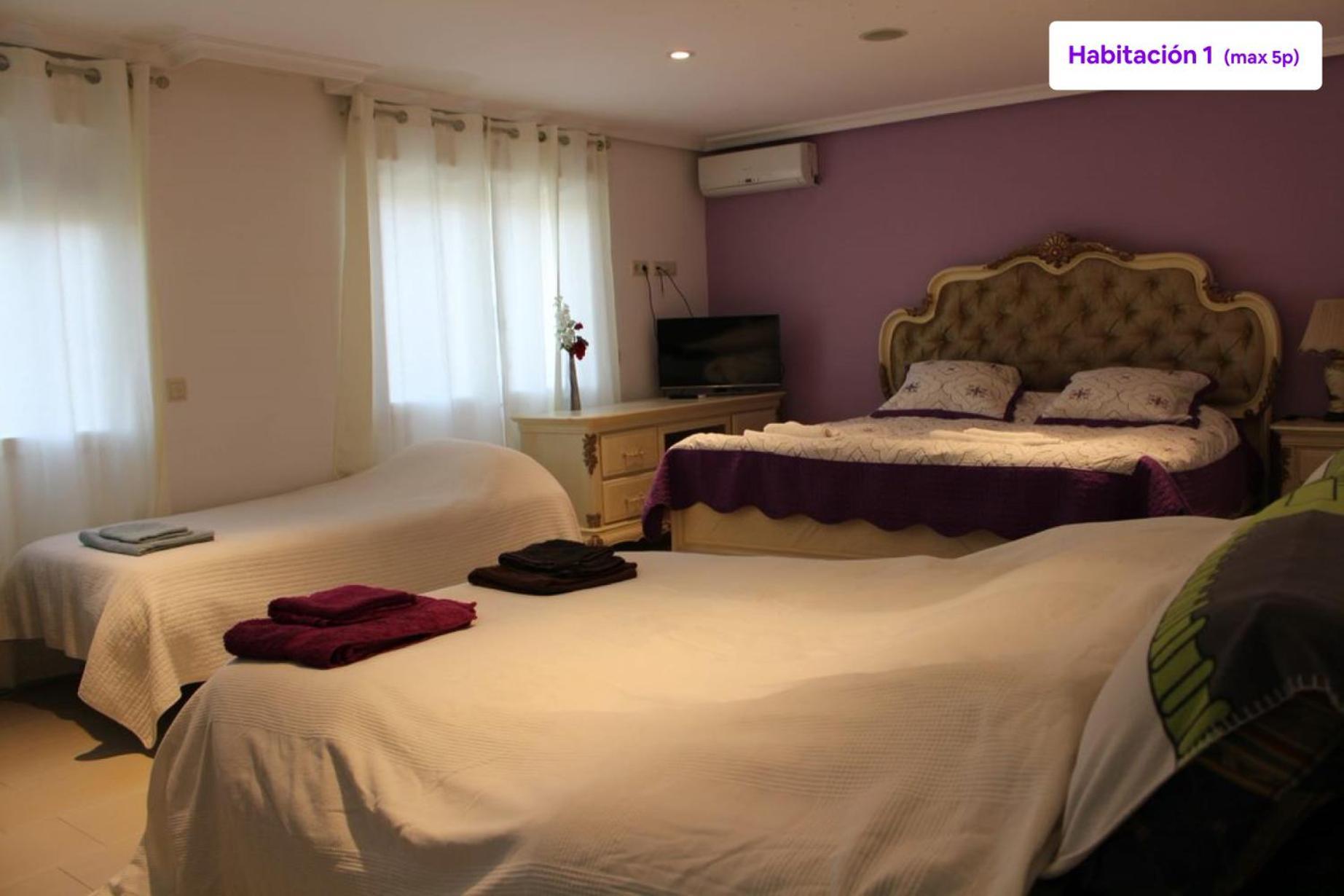 Chalet Con Piscina Y Jacuzzi En Madrid Alquila Habitaciones Algete Kültér fotó