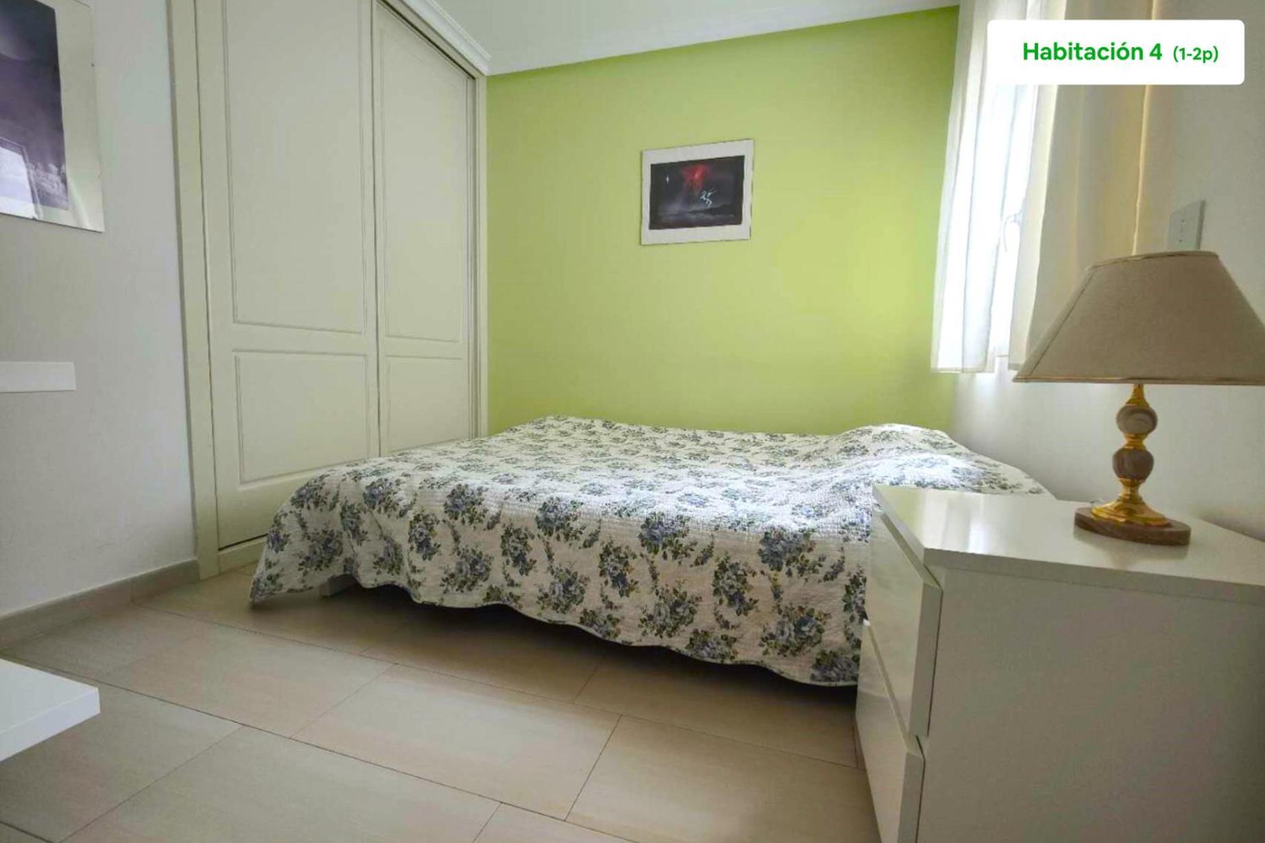 Chalet Con Piscina Y Jacuzzi En Madrid Alquila Habitaciones Algete Kültér fotó